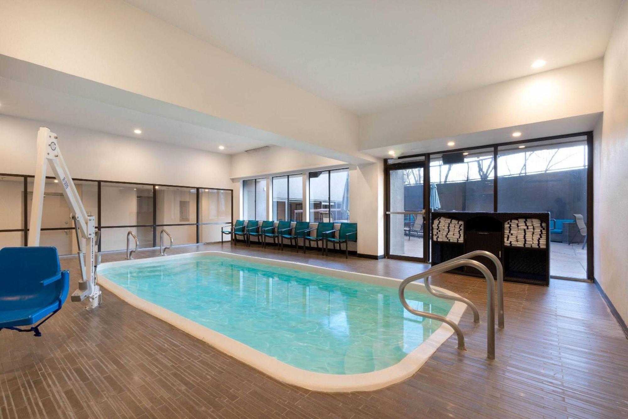 Hotel La Quinta By Wyndham 3*